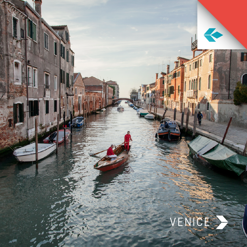 Air_Dolomiti's tweet photo. Did you know that in #Venice you're free to make your way along its 177 #canals in your own boat? Discover the ancient Maritime Republic at: https://t.co/i1PCsFPzso #AlternativeGuide #visitvenice #venezia https://t.co/szwy6LGNhD