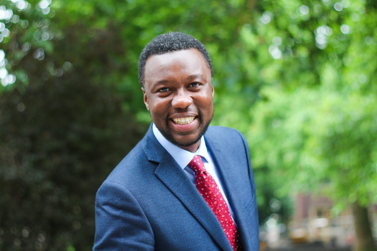 thebarcouncil's tweet photo. What's the typical background of a barrister? Working-class, council estate, state schooled and first in family to go to university? Meet new #IAmTheBar Social Mobility Advocate Simao Paxi-Cato @The_BA_Group 

How he reached the Bar https://t.co/41o44pmA2a https://t.co/yRngPuf1v0