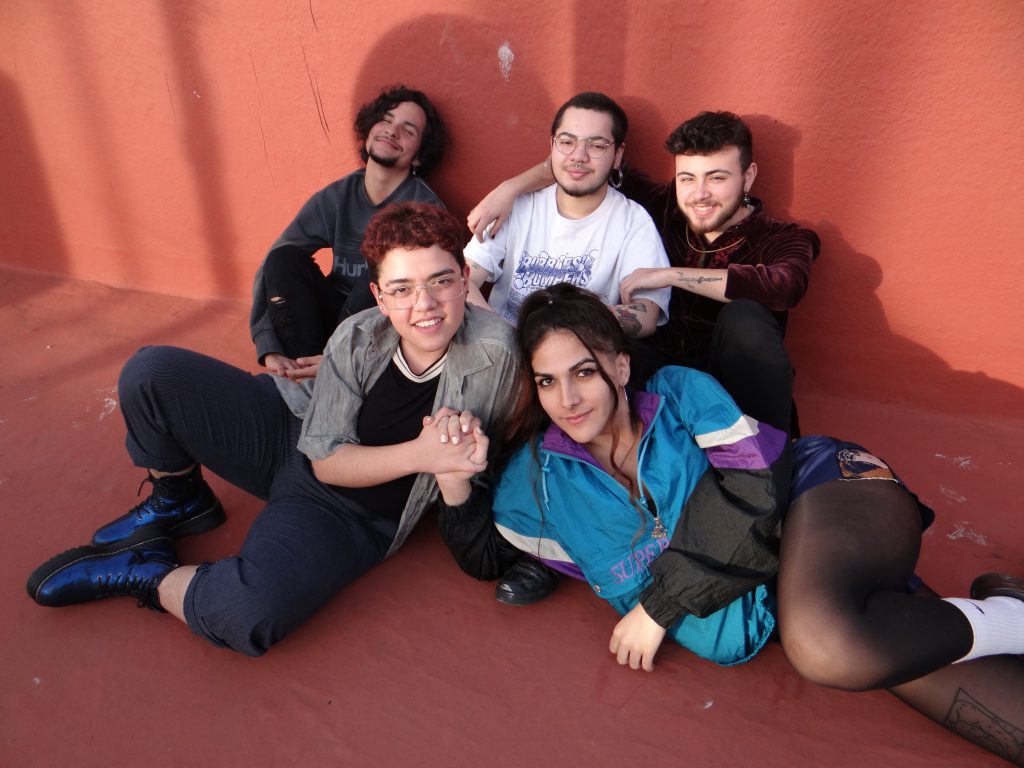 🇦🇷🏳️‍⚧️ Conocé al Movimiento de Juventudes Trans: “Nuestro objetivo es que, para las juventudes trans, el tránsito por la escolaridad, las relaciones familiares y la interacción con la sociedad se den de la mejor manera posible”.  bit.ly/2mrYDPn