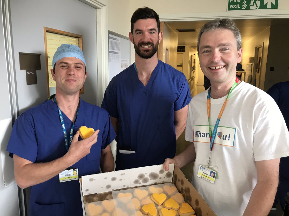 UHD_NHS's tweet photo. Some of our incredible staff couldn’t get down to #ThankYou! Day today as they’re so busy, so we took the day to them! Here’s @RenautRichard dishing out biscuits and heartfelt thanks to our theatre and surgery teams. #ThankYou! #TeamRBCH 💫 https://t.co/owKbaG9BDS