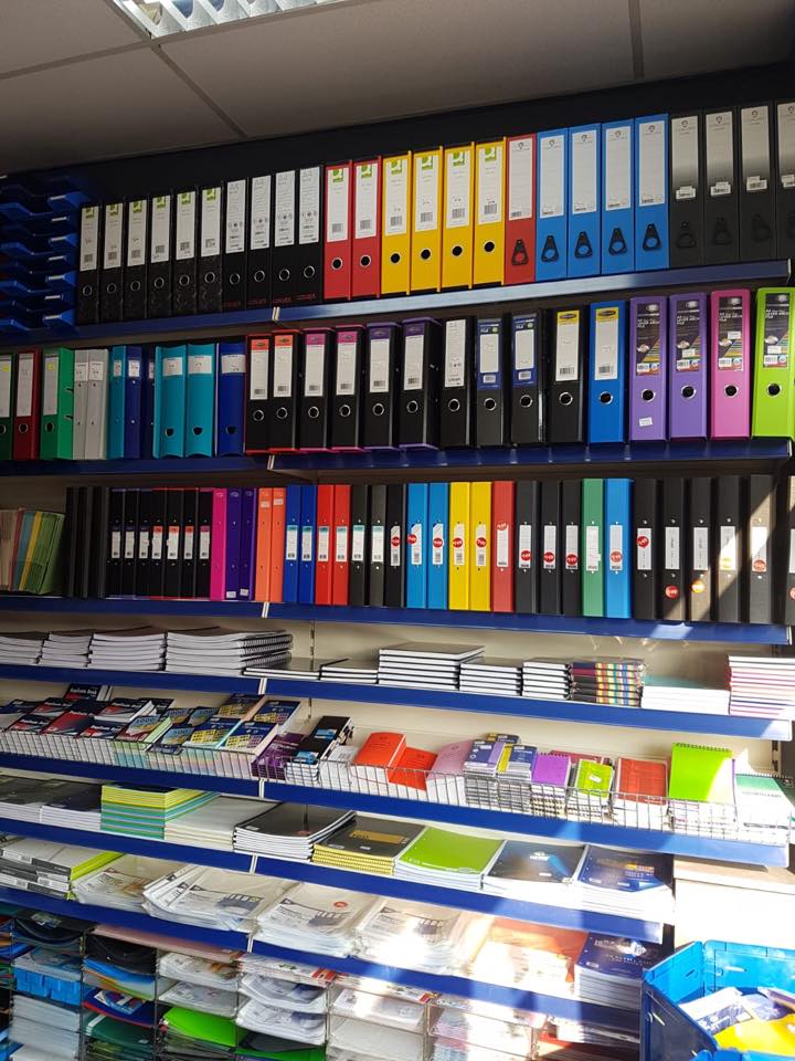 YourSouthend's tweet photo. After yesterday’s news that many people lost their jobs following the collapse of Thomas Cook, Southend printing shop LPC is offering all affected staff 20 free copies of their CV.

The shop is open Mon - Fri 9am-5pm &amp; Sat 9am-12.30pm.

It's located at: 356 Rayleigh Road, SS9 5PU https://t.co/Dj8T341MCo