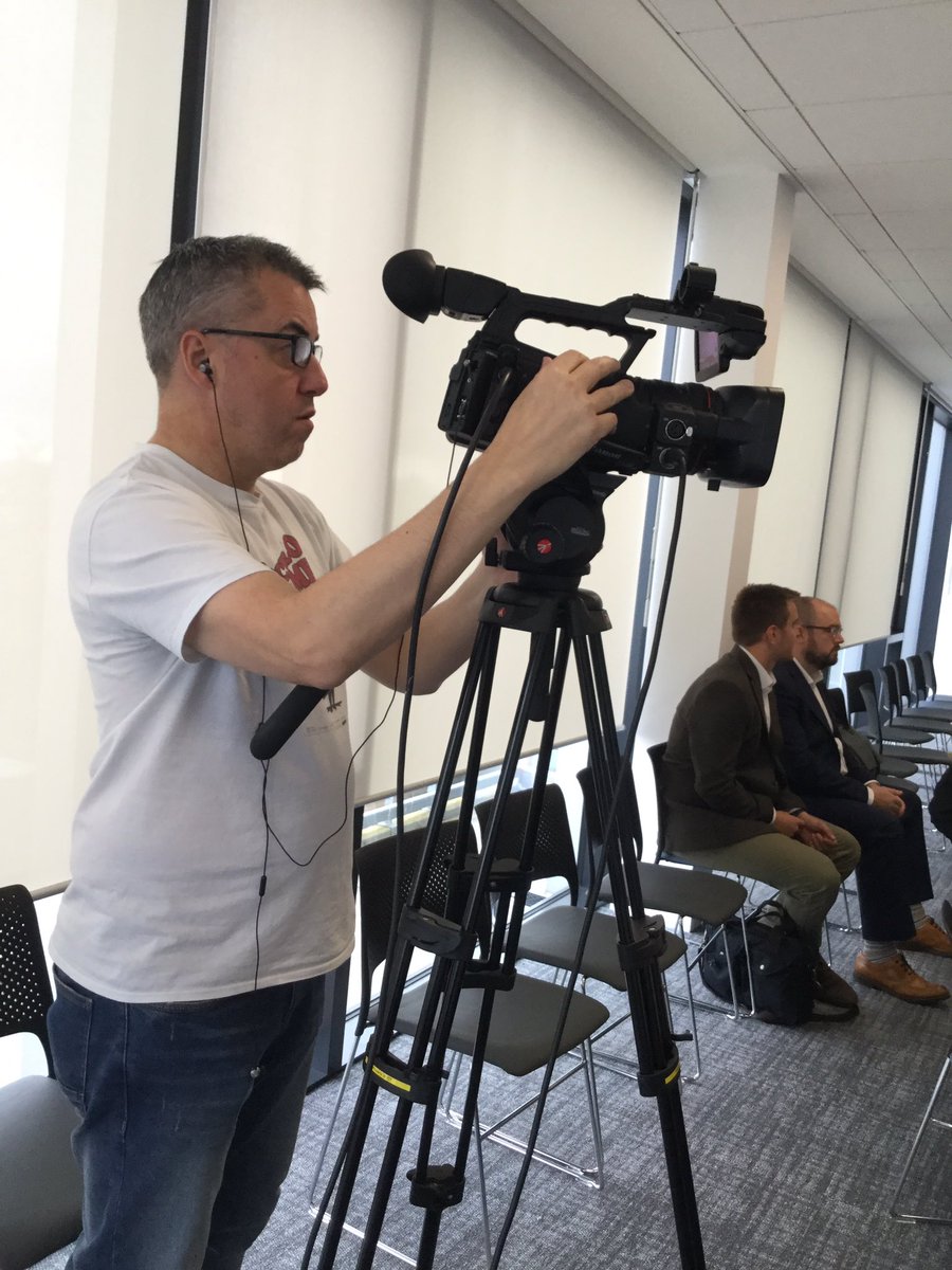 UWS_SBCI's tweet photo. Bringing change to life, has started. Get your questions to us #QBCTL @UniWestScotland @UWSPhD @UWSITAcademy @InductionUWS https://t.co/bAGpWdP0k4