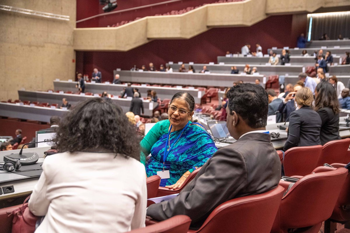 Just before the official opening of the #UPU_UN’s third Extraordinary Congress... #postaltogether #postaldialogue