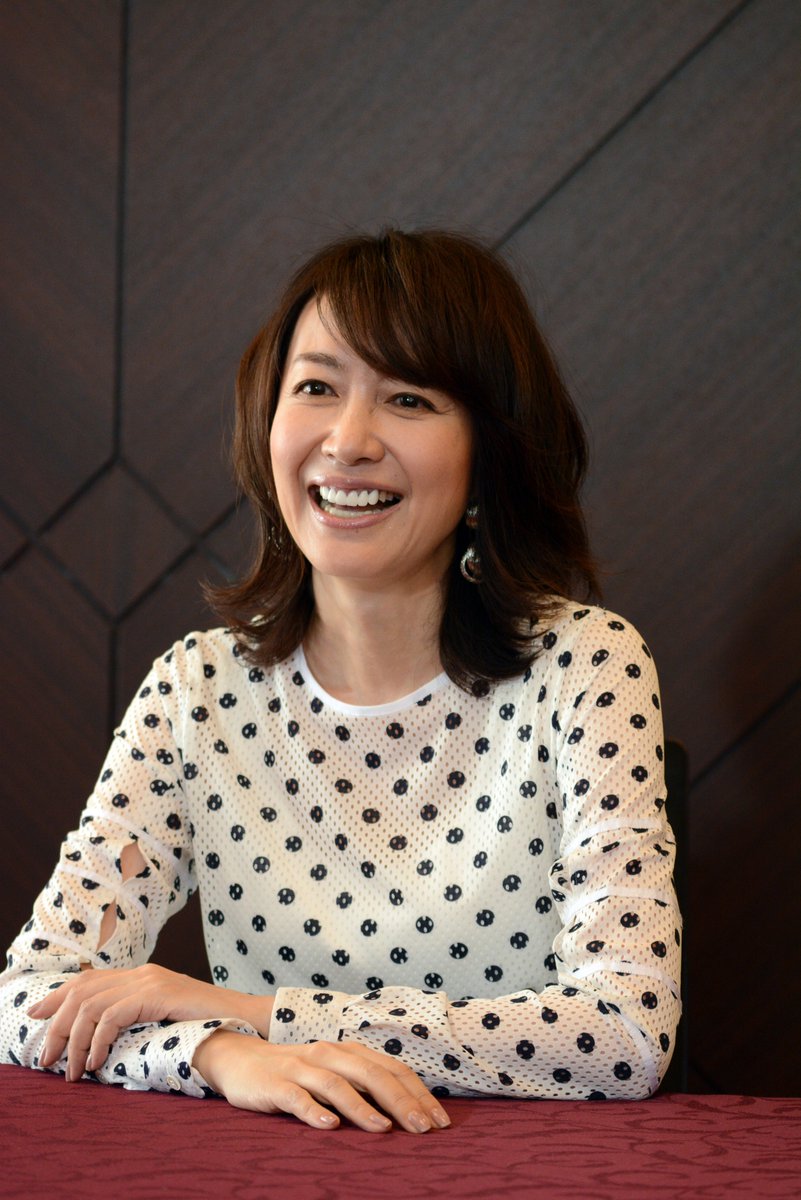 サンデー毎日編集部 今週号のゲストは女優 森口瑤子さん 50代とは思えぬ美しさですが プライベートでは攻める一面も ギャップにグッと来ました 編集担当 結婚まで 私が押して押して 押しまくったんです なんであの時あんなに押したんだろう