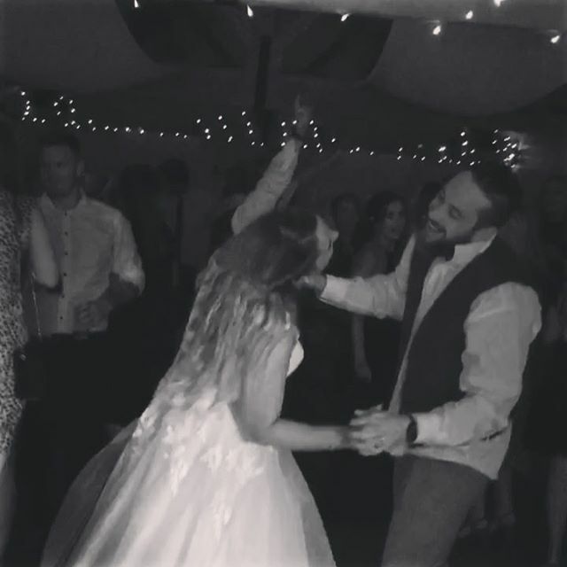 Karizma Wedding Band tweet media
