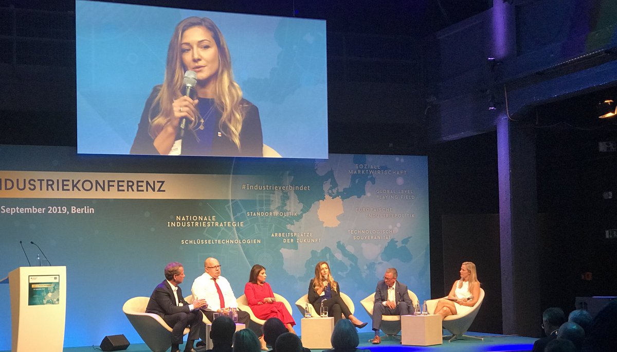 „Wir müssen die duale Ausbildung in Deutschland wieder attraktiver machen.“ -<a href="/sanofiDE/">Sanofi Deutschland</a>-Betriebsrätin Vanessa #Tsovanyan auf #Industriekonferenz

#Industrieverbindet