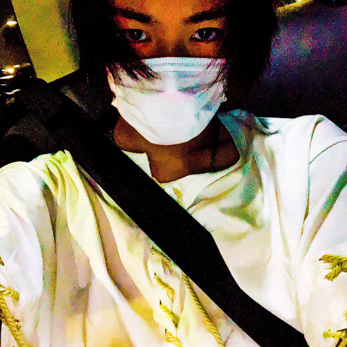 therampagefext's tweet photo. 本日19:00より放送の『火曜サプライズ』さんに出演させて頂きます✨✨✨

もう間もなく始まります！！
皆さんテレビ前でのスタンバイは大丈夫ですか？😁👍✨

俺はそりゃもうバッチリ…！！！…でもなく…

さっきレコーディング終わって帰ってます！！💦笑
間に合うかね〜🤭笑

観てね👋✨

川村壱馬 https://t.co/t8p3qQcxle