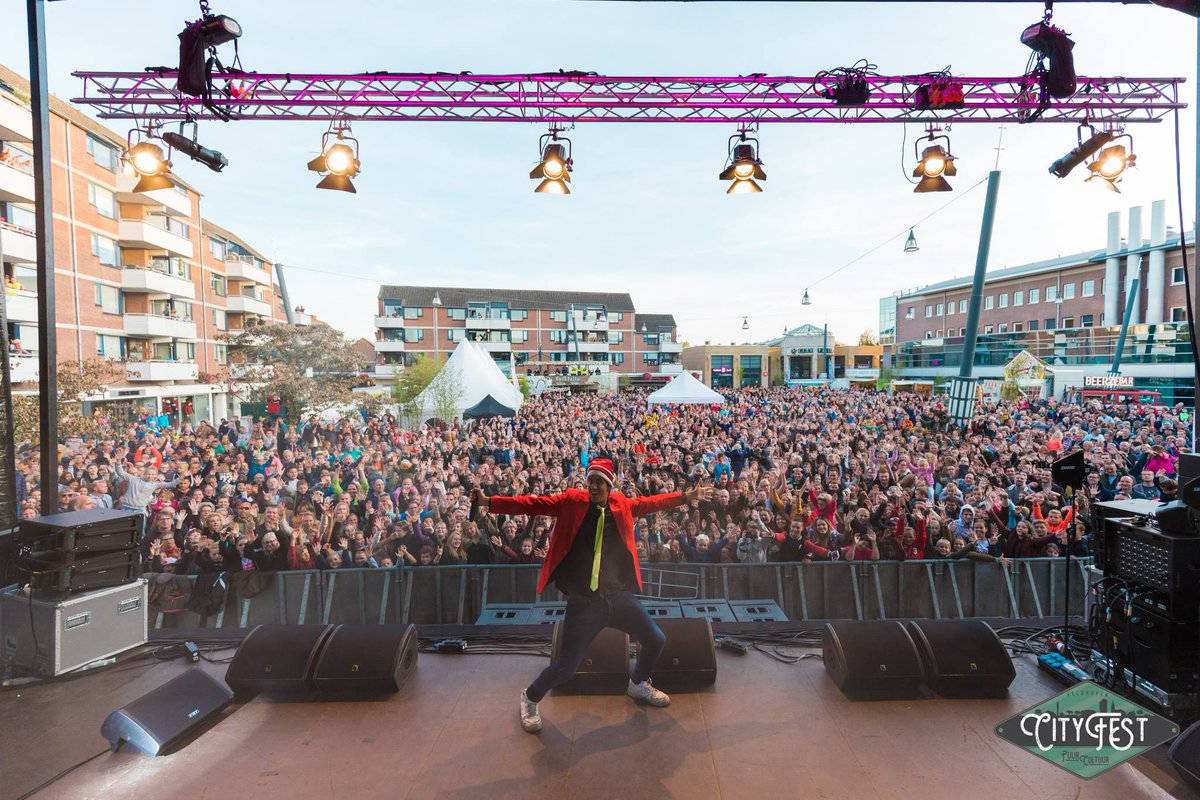 Komend weekend barst de tweede editie van het CityFest los in Veldhoven! Een weekend vol muziek, cultuur, eten &amp; drinken, vermaak maar vooral samen een gezellige tijd beleven! Lees hier meer: citycentrum.nl/nl/single-even…