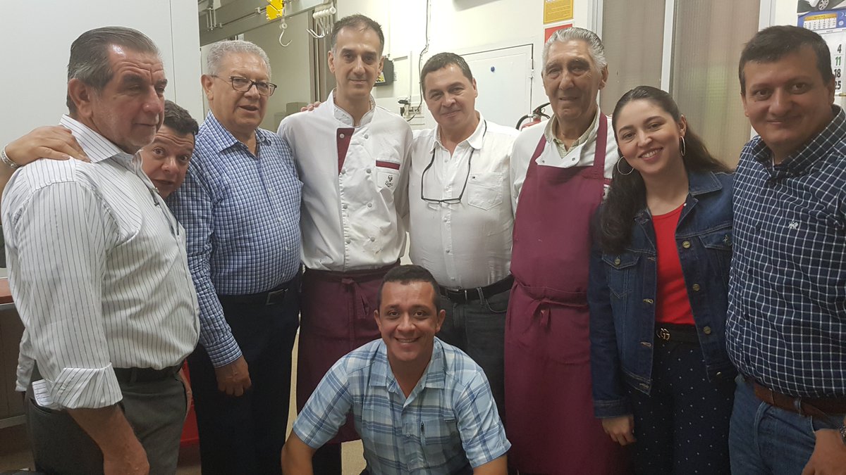 Empresarios de la Escuela de la Carne de Colombia han pasado una semana en #Madrid descubriendo el #sectorcárnico español y protagonizando así la primera #EducarneExperience, nuestro nuevo proyecto: educarne.es/actualidad/emp…