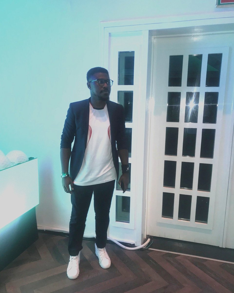 ChumaNnoli's tweet photo. Some people succeed cos of what they Inherit.
Some others through Merit.
There are also those who succeed cos they are blessed.
The sky is wide enough to accommodate all of us at the top.
#HardWorkIsKey https://t.co/vSZ0WbTuol