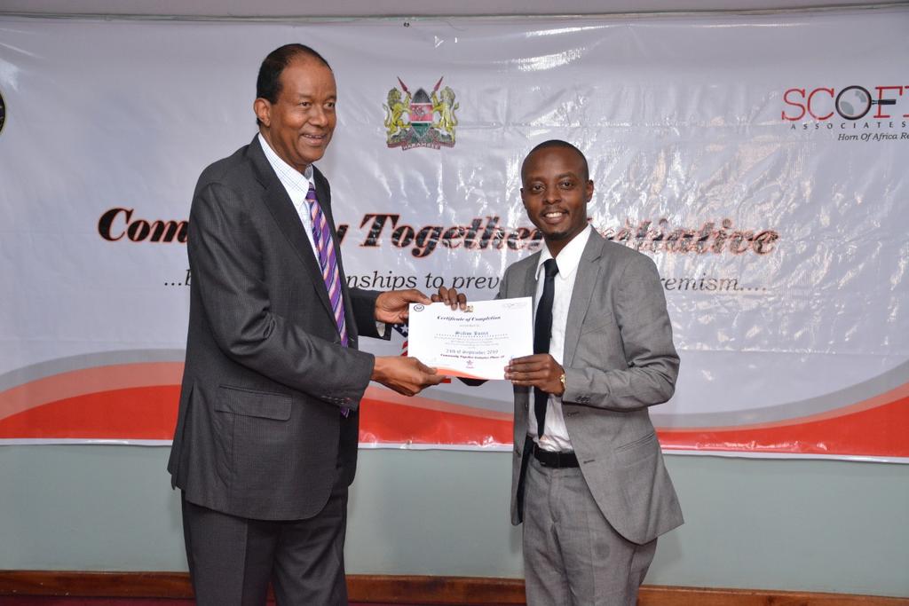 S_Associates_Ke's tweet photo. Some of the @NPSOfficial_KE officers and community receiving their certificates after completing the training program #CommunityTogetherInitiative cc @MPyusufhassan @USAmbKenya @USEmbassyKenya https://t.co/cMPgNrpStm