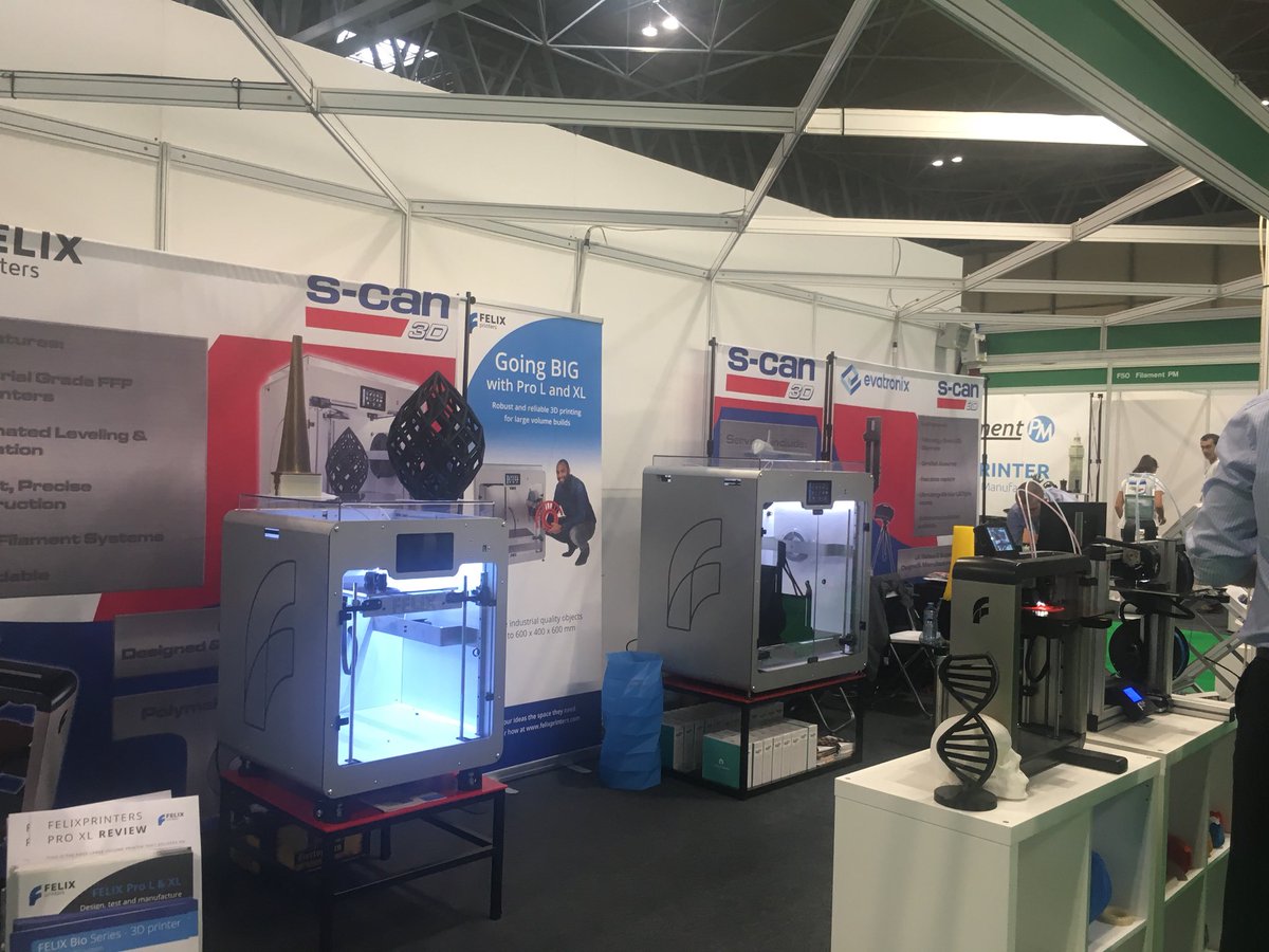 Conversations are well underway @TCTShow - come and talk to us on Stand E50 about the Pro L & XL if you are at the show #FELIXprinters #SCAN3D