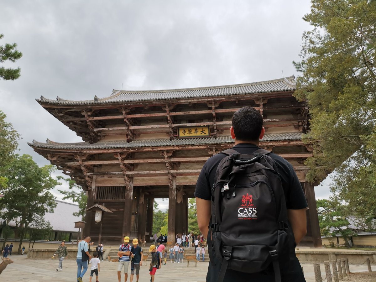 ZeGermanShiba's tweet image. #CassMBA always with us, together with @MBAvaluehound spreading the word across the world #LeadingTheAdventure  #ExplorersMindset #Nara #Todaiji #Japan #JapanTourism #BSchoolLovers 🦌💓🇯🇵 @cassbusiness @cass_alumni
