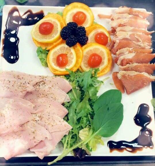Aberdeen_Foodie's tweet photo. Who ever said salads had to be boring😯🌻? #EliorFoodie #TuesdayThoughts https://t.co/DuFqdpxoRu