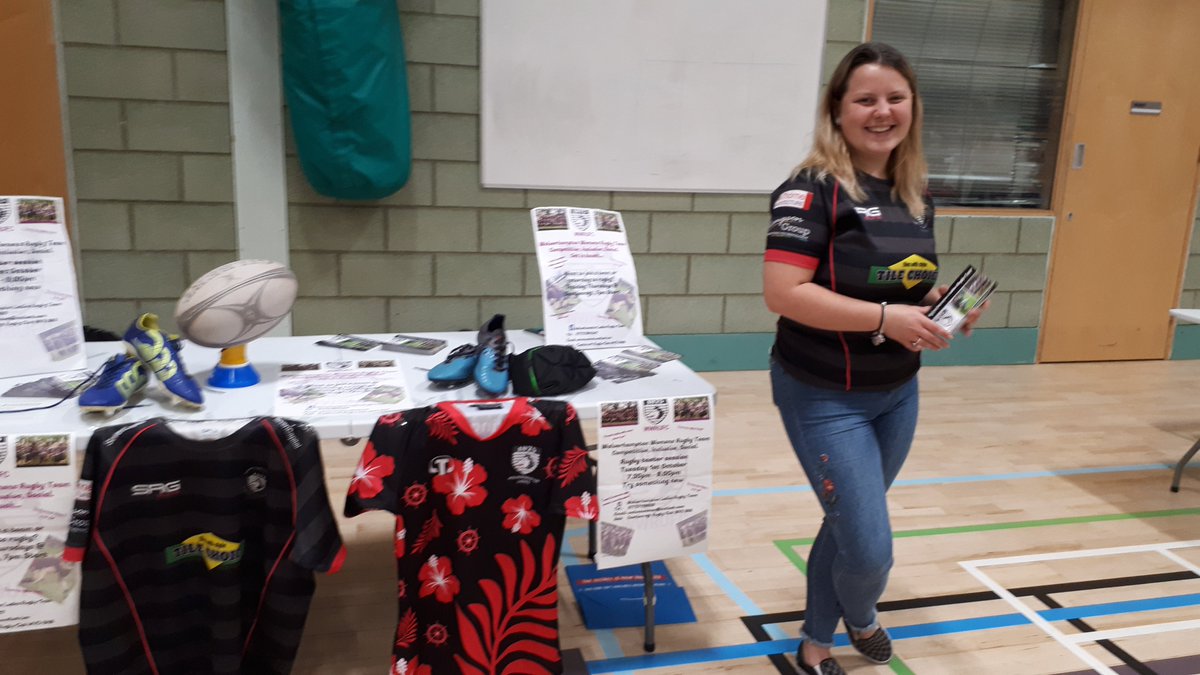 WolvesLadies's tweet image. Come and see Doris and Vicki today at Wolves Uni Freshers. Talking all things womens rugby. Looking for some fresh new faces to keep building the squad. @wlv_sport @wlv_uni @1018wcrfm @TileChoice @Charter_SB @McAuliffeGroup