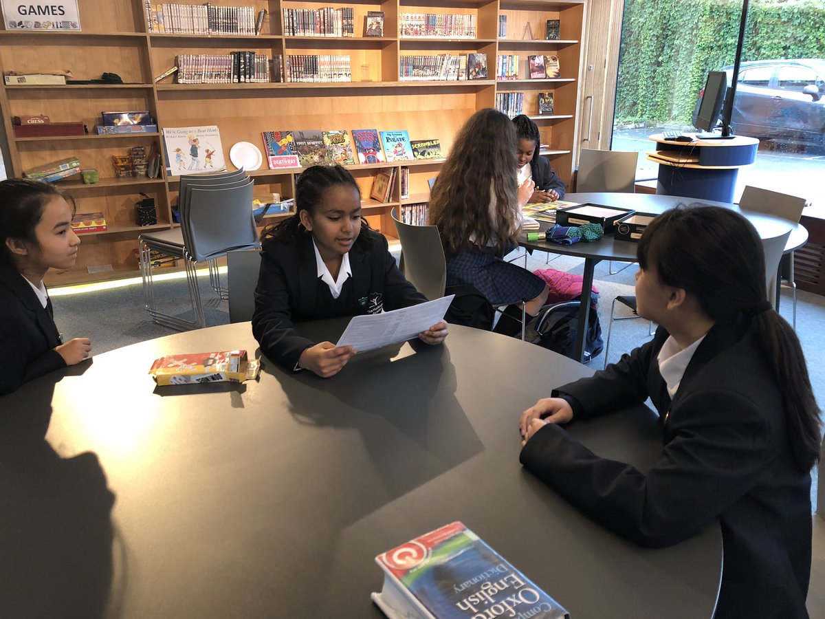 TheHurlinghamAc's tweet photo. Breaktime at THA means students quizzing each other and a very serious game of scrabble in the library #selfquiz #scrabble #library #learning #thehurlinghamacademy @ULEngNews Visit us on Thursday 26th to see for yourself! #openevening 5-7pm https://t.co/2AopL56fJd