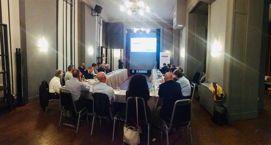 Arubait's tweet photo. #CloudNewNormal #ArubaEnterprise approccio enterprise per soluzioni #cloud e #DataCenter personalizzate: questa l'offerta di una realtà tutta italiana https://t.co/SD6CClnlFM discussa oggi con @IDCItaly https://t.co/JRANBMzYct