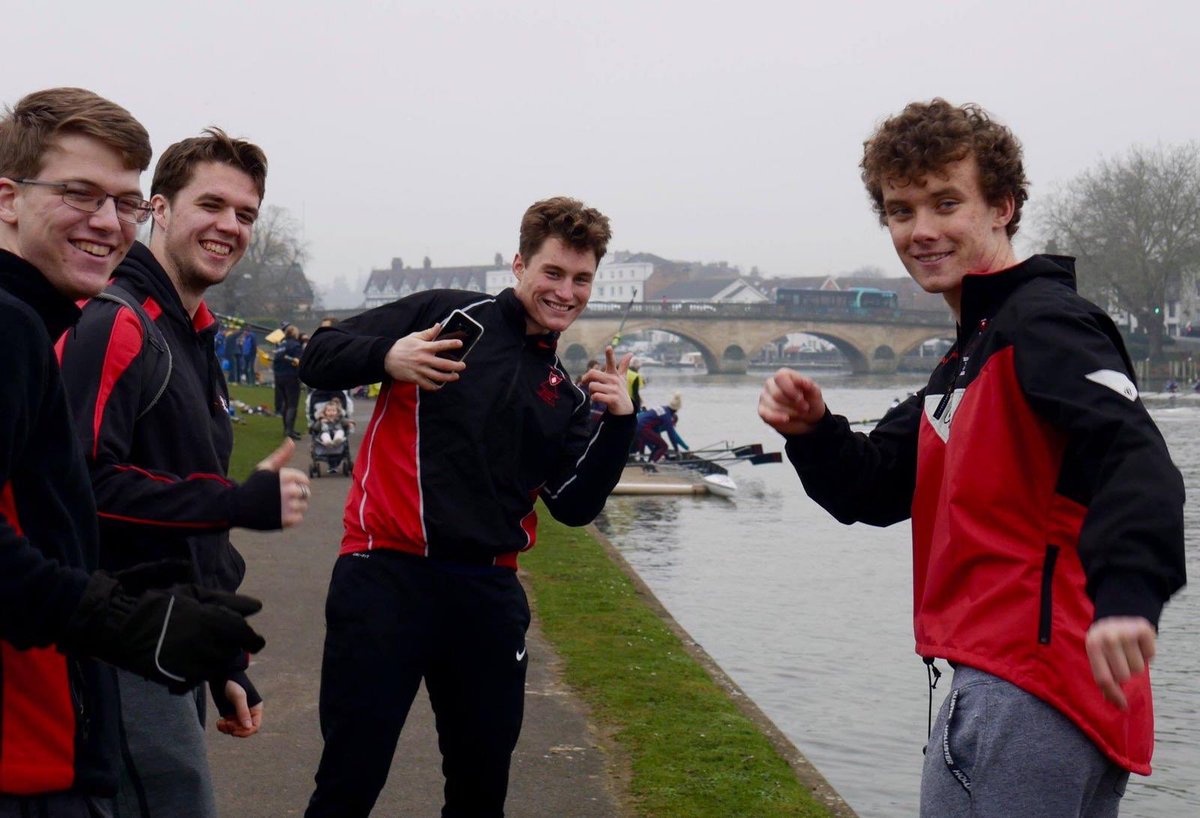 SolentRowing's tweet photo. FRESHERS MEETING!!! 6:30pm Wednesday 25th September in TS202 - come say hi and we will let you all know what we do at Solent Rowing Club https://t.co/whW1C2cxFx