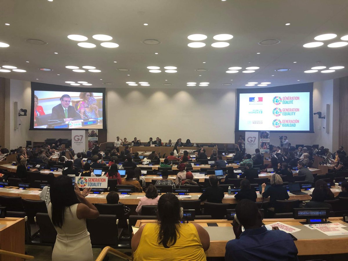 CIFFchild's tweet photo. "Gender equality is as urgent as climate change." @melindagates 

Bold commitments are needed now to girls' education. Beijing+25 needs to be a time of focused action to #keepgirlsinschool @KGISAfrica #UNGA74 #UNGA2019 https://t.co/pR0MJtCSMY
