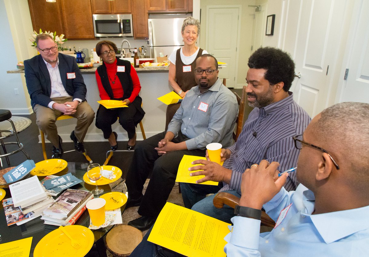 Friendly reminder: all the #OntheTablePHL 2019 details you need can be found by following @philafound! 

Don’t miss out, friends. Follow us there ➡️ @philafound.