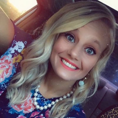 saylor_kayla's tweet photo. #NewProfilePic https://t.co/rkqCraiyuk