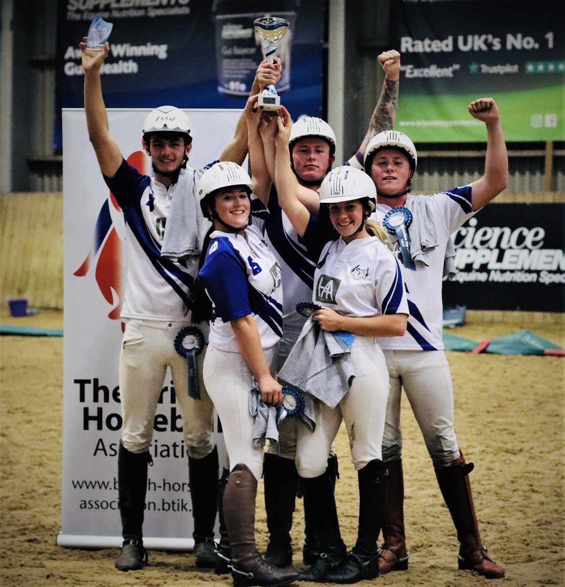 livehorseball's tweet photo. Young Gunz Horseball won the first edition of the British Intermediate Cup Challenge 🇬🇧🏆 @HorseballUK 
#horseball #britishhorseball https://t.co/2tYEV5f9Zy
