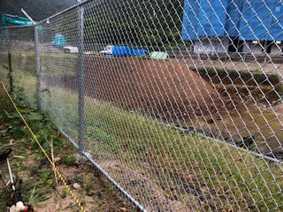 nobaseokinawa's tweet photo. 京丹後市宇川
穴文殊さん定期報告④ 

平和菜園からのびる里道から
Xバンドレーダーサイトの東側へ 

かなり急いで工事がすすんでる
ようすがわかります https://t.co/n7128Yur5i
