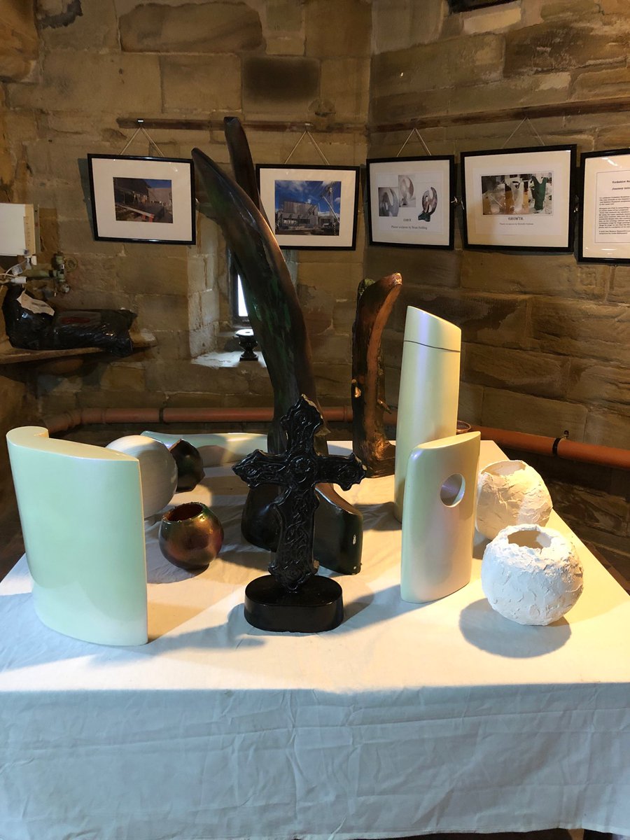 Barb_Drummond's tweet photo. #BridgeChapel only 3 chantry chapels left #Wakefield plus art in crypt https://t.co/qGaEKPjql8