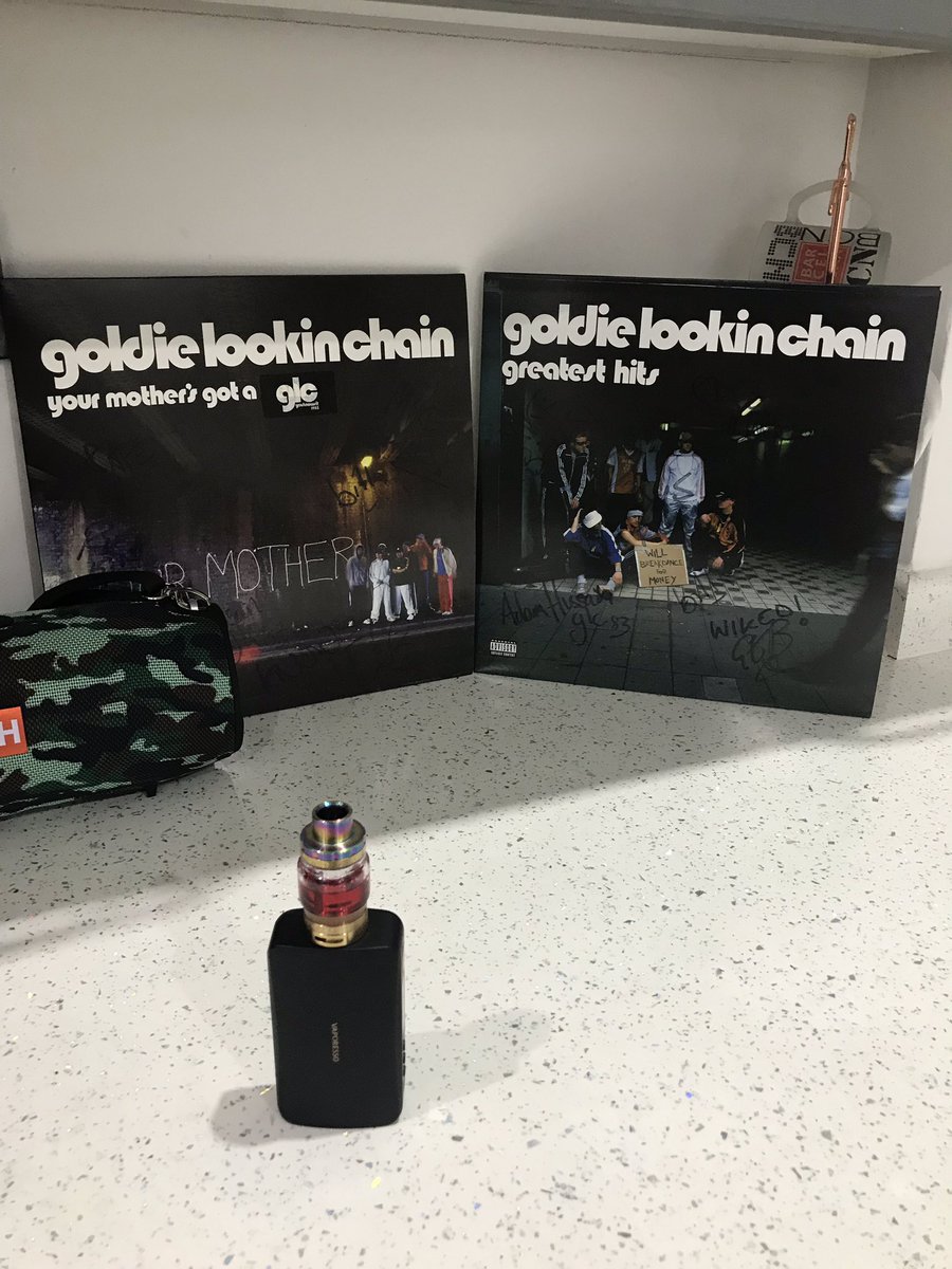 EzyVape's tweet photo. @theGLC @EggsyGLC safe for these bad boys yesterday clart, signed too 🙌🏻💙📀🔊 kicking it old school 💯 #TheGLC #MrEzy https://t.co/vYFNUt9rr6