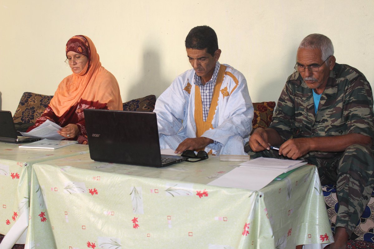 polisario15's tweet photo. لجنة الاعلام ووسائل الدعاية تحدد المحاور الاساسية لخطة العمل المرافقة للتحضير للمؤتمر.
تدارست اللجنة الفرعية المكلفة بالاعلام ووسائل الدعاية صباح اليوم الثلاثاء جملة من المحاور ضمن مجال اختصاصها https://t.co/wywguBys5t