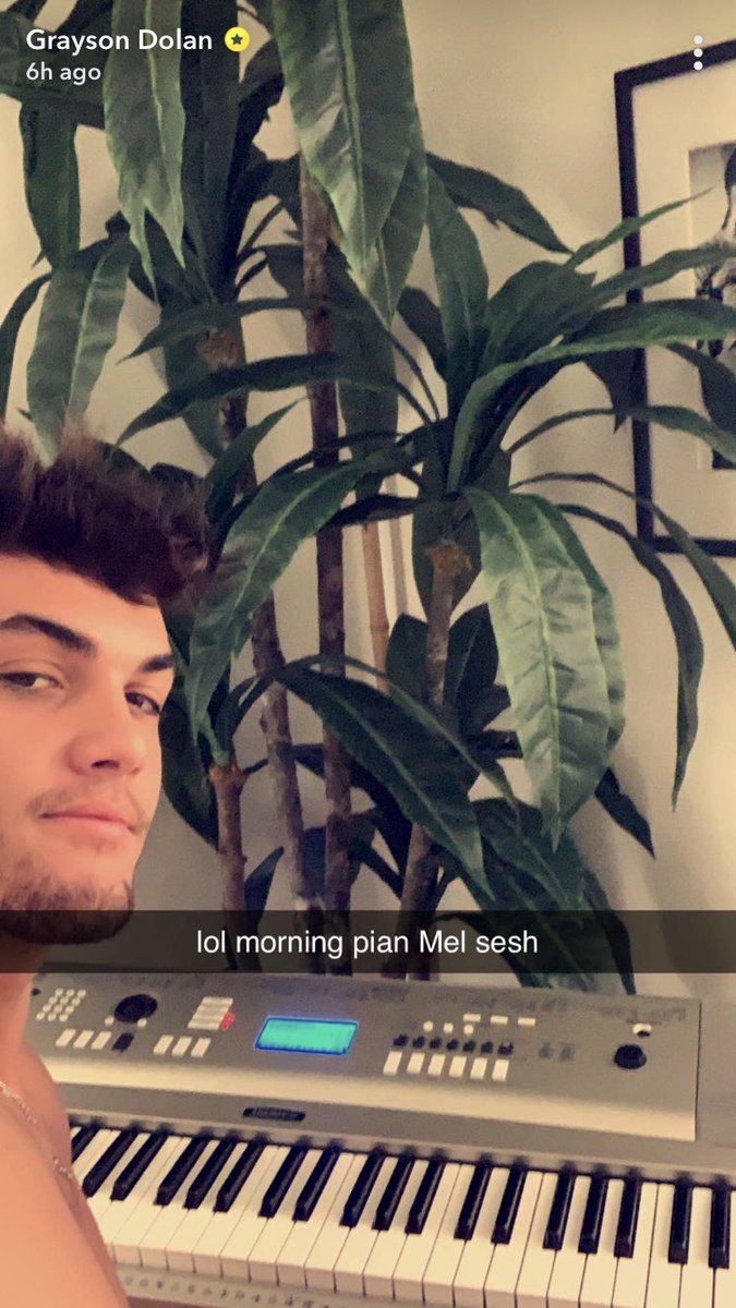 dolansdino's tweet photo. HAPPY TUESDAY https://t.co/JAgbeEAaVG