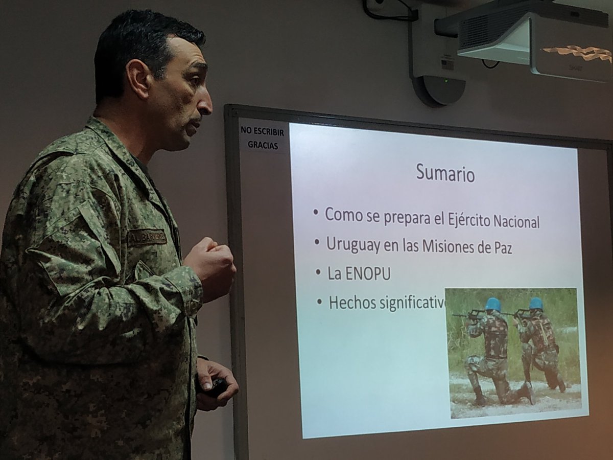 ENOPU1's tweet photo. Comenzó el curso "Introducción al trabajo en ambientes hostiles de ONU" @ONU_es https://t.co/KQ4rVN9Z38