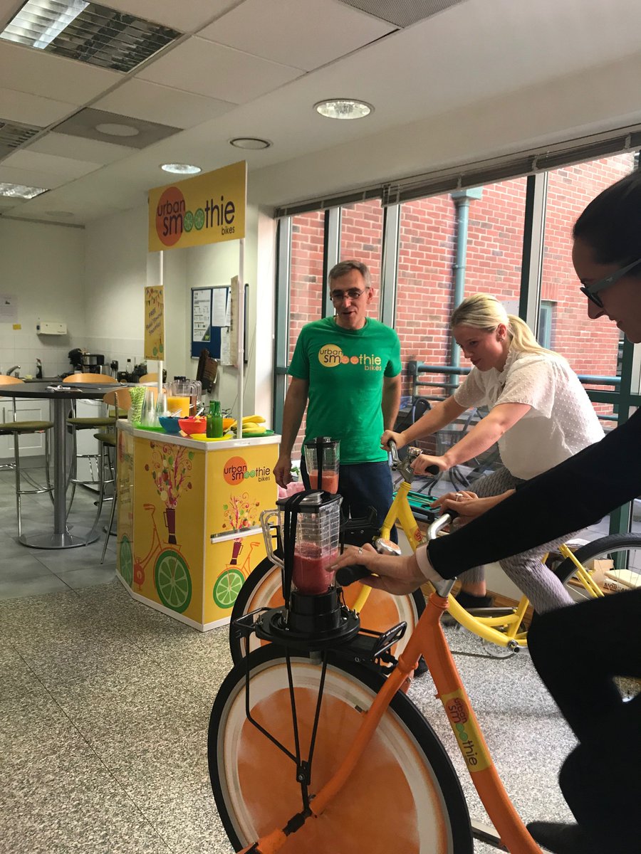 ParisSmithLLP's tweet photo. Its day 2 of #WellbeingWeek! Today we welcomed @UrbanSmoothie where our staff raced on bikes to make delicious fruit smoothies! #BeWellWithPS #HealthyEating #WellnessAtWork https://t.co/nawMOMdv4f