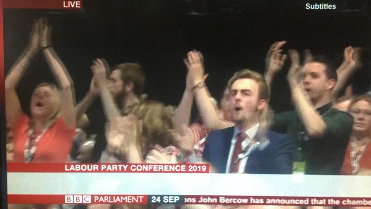 WorkerClimate's tweet photo. Rapturous applause for the incredible @brumlgnd as they demand delegates support #Composite17 and a socialist #GreenNewDeal🌹👇 https://t.co/U7uOhuI2KV