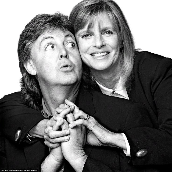 Happy Birthday Linda McCartney !!!!      