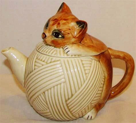 catgirl321's tweet photo. .@spike_cat @The_Tardis_Toms @cherylpoestone @rockstarwalrus @gromekcat Wishing efurryone super happy #teabrigade day & making sure those #healingpurrs are EXTRA rumbly for our pawsome pals @myjaffa Jaffa💛 and @generalxginger GG🧡 *raising teacup in air* #Purrs4Jaffa #Purrs4GG https://t.co/sdNNXSrGpS