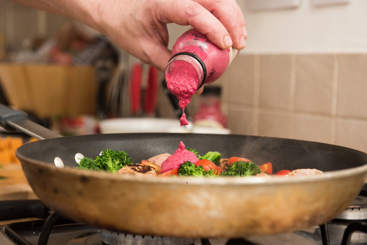 COLD-PRESSED SAUCE COMPANY LAUNCHES CROWDFUNDING CAMPAIGN, find out more feast-magazine.co.uk/?p=21984 <a href="/FeastMagazine1/">Feast Magazine</a> @SaucyAffairRaw