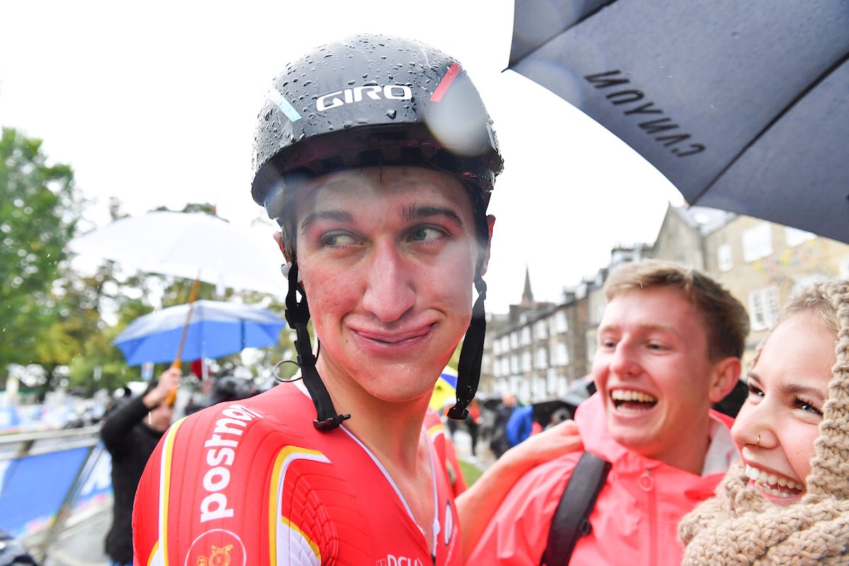 EFOikMaWsAIh-A7?format=jpg&name=large