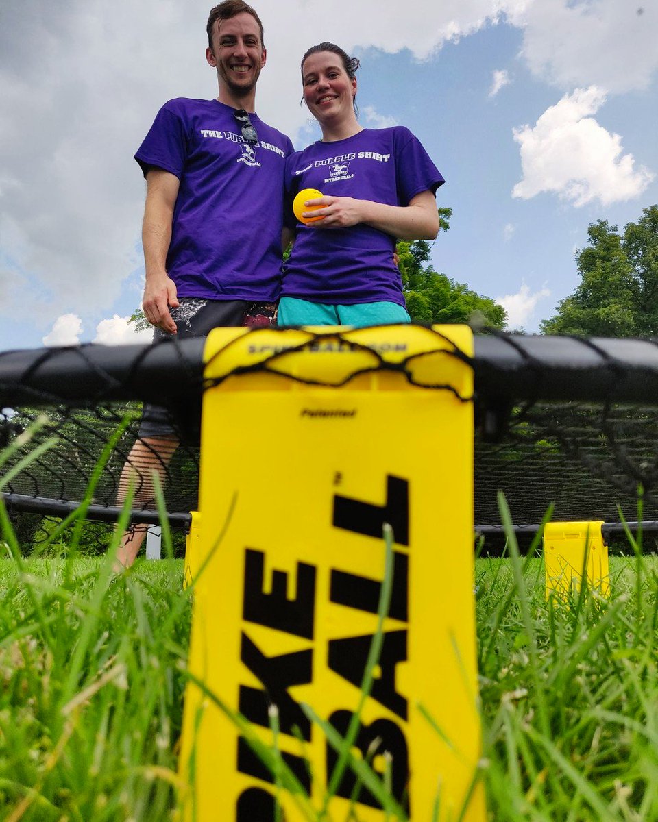 Want to play in a <a href="/Spikeball/">Spikeball™ Inc</a> league this Fall? Coed, Men's and Women's leagues registration are open now! Visit ow.ly/hTUF50wnKjS or in-person at the front desk of <a href="/Western_Rec/">Western Campus Rec</a> to sign your team up! Spots are limited, don't miss out! #spikeball #PurpleShirt