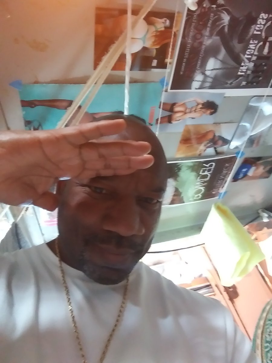 FilthyConfess's tweet photo. Up at it again for Tuesday beautiful people
Make it worth your time by advancing the goal
And as always
#LiveRichDieReady
https://t.co/sYCgfpiWUt https://t.co/07CEDhcy0N