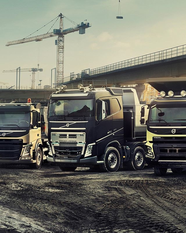 VolvoTrucksRus's tweet photo. Широкая гамма грузовиков #VolvoTrucks #VolvoTrucksRussia #Trucks https://t.co/TyXjerhlZh