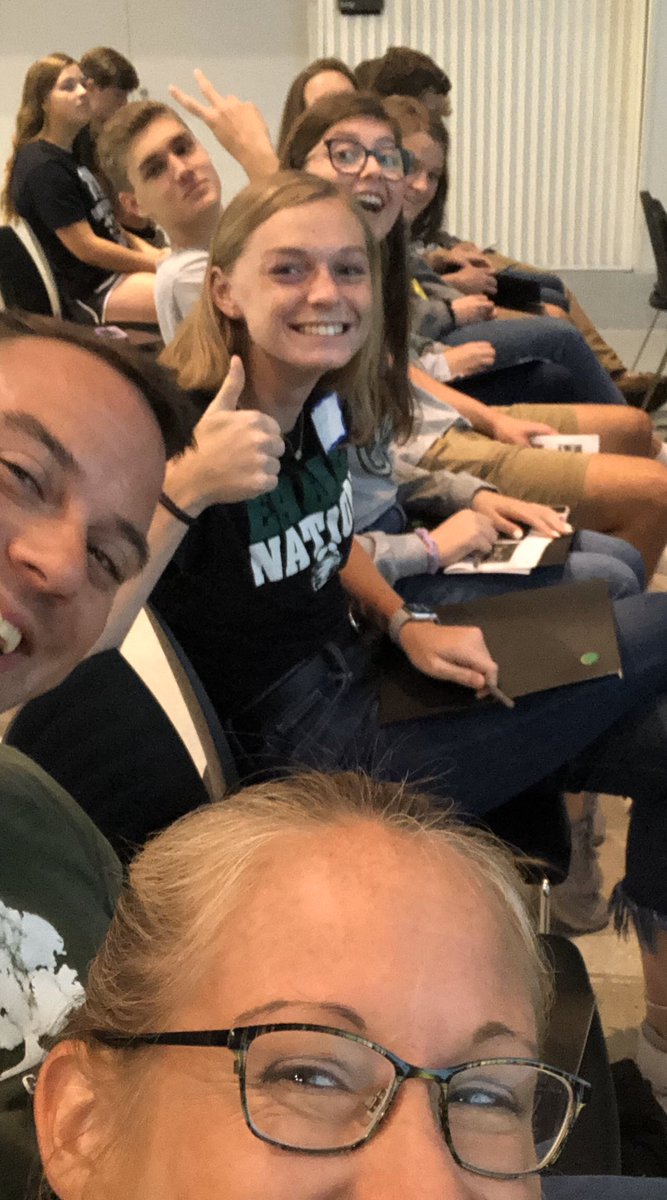 MrCoachK15's tweet photo. We are proud to represent at @CincinnatiCares all the world and help teach all the great things @MyZvilleSchools @ZCHSHaiti @ZCSeagles does in our community and our outreach connections in Haiti 🇭🇹, Bolivia 🇧🇴, and Nicaragua 🇳🇮 #ZCSstrong🦅 https://t.co/uFHr8wUFH6