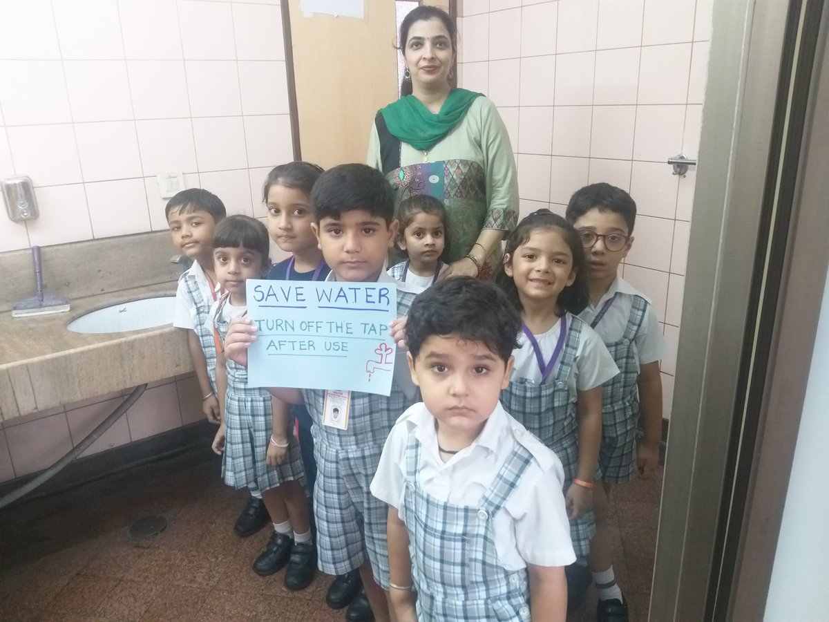 shikha_kwatra's tweet photo. @Solution17G @gupta_anju9 @MonikaSawhney6 @SDGaction @FolukeMichael @IAmAyodejiOdare @ASteiner #ahlconintl #solution7 #Act4SDGs #UNinIndia
A1 -Saving and at the same time creating awareness about saving potable water is need for the hour. Every drop is precious. https://t.co/4ukgKkpuA1