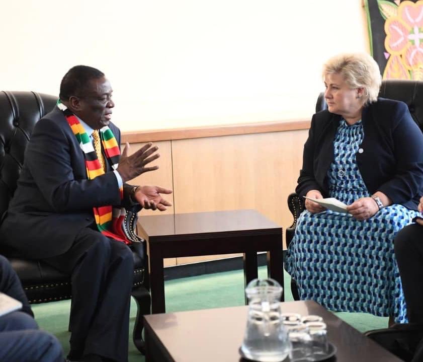 edmnangagwa's tweet image. Excellent day yesterday at the UN, including productive meetings with Norwegian PM @erna_solberg and Commonwealth Secretary General @PScotlandCSG. Now beginning another busy day as we push for the interests of the Zimbabwean people on the global stage