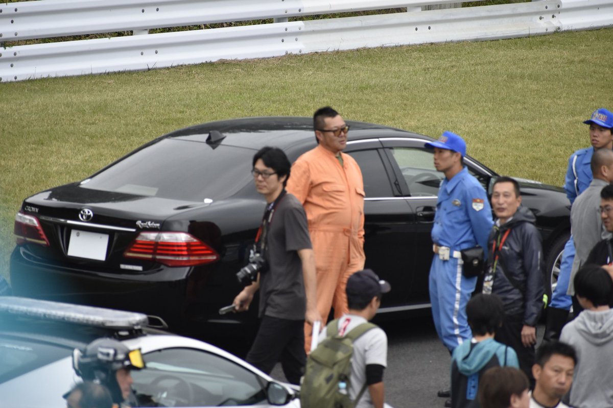 よし 人生楽しんだもん勝ち リスペクト Auf Twitter 宮城県警 ナンバー謎の覆面パトカー 市販車と同じくシャークアンテナですた W B しかも エンブレムもちゃんとついとるw これならパトカーとはわからないっすねw よし 人生楽しんだもん勝ち リスペクト Auf Twitter 宮城県警 ナンバー謎の覆面パトカー 市販車と同じくシャークアンテナですた W B しかも エンブレムもちゃんとついとるw これならパトカーとはわからないっすねw