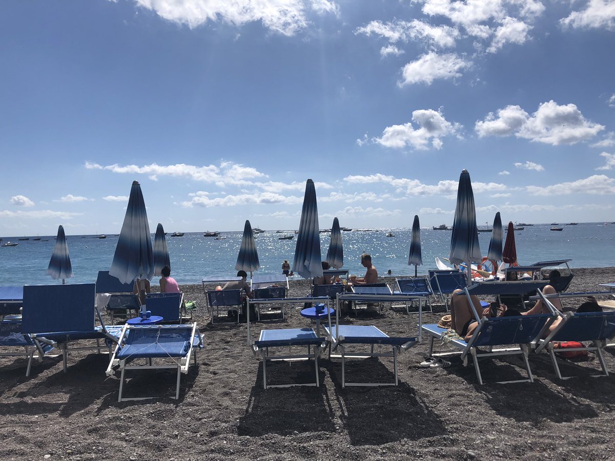 jeff_kauk's tweet photo. Beach day!! Nothing beats a getaway to Italy. 🇮🇹 https://t.co/lZ7U3krEfm