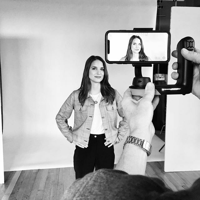 JonsarStudios's tweet photo. Studio fun today with @whatifinnovation .
.
.
.
#studiofun #portraitphotographer #nycheadshots #portraitsareimportant #artiststudio #nycphotographer https://t.co/ayYvR7Ukhu https://t.co/0c9yVF1Tz2