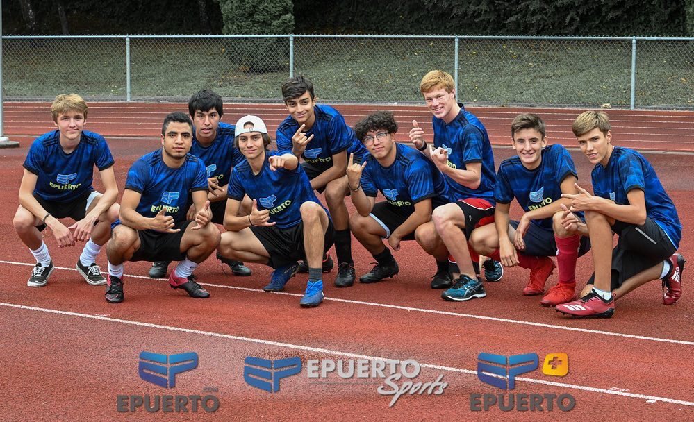 Marshfield_ASB's tweet photo. BIG GAMES TONIGHT 4:30 jv at golden and 6:30 at turf, jv volleyball at 5 and varsity at 6:30 all at main gym be there and show support tonight😆 https://t.co/4LENYiuV5w