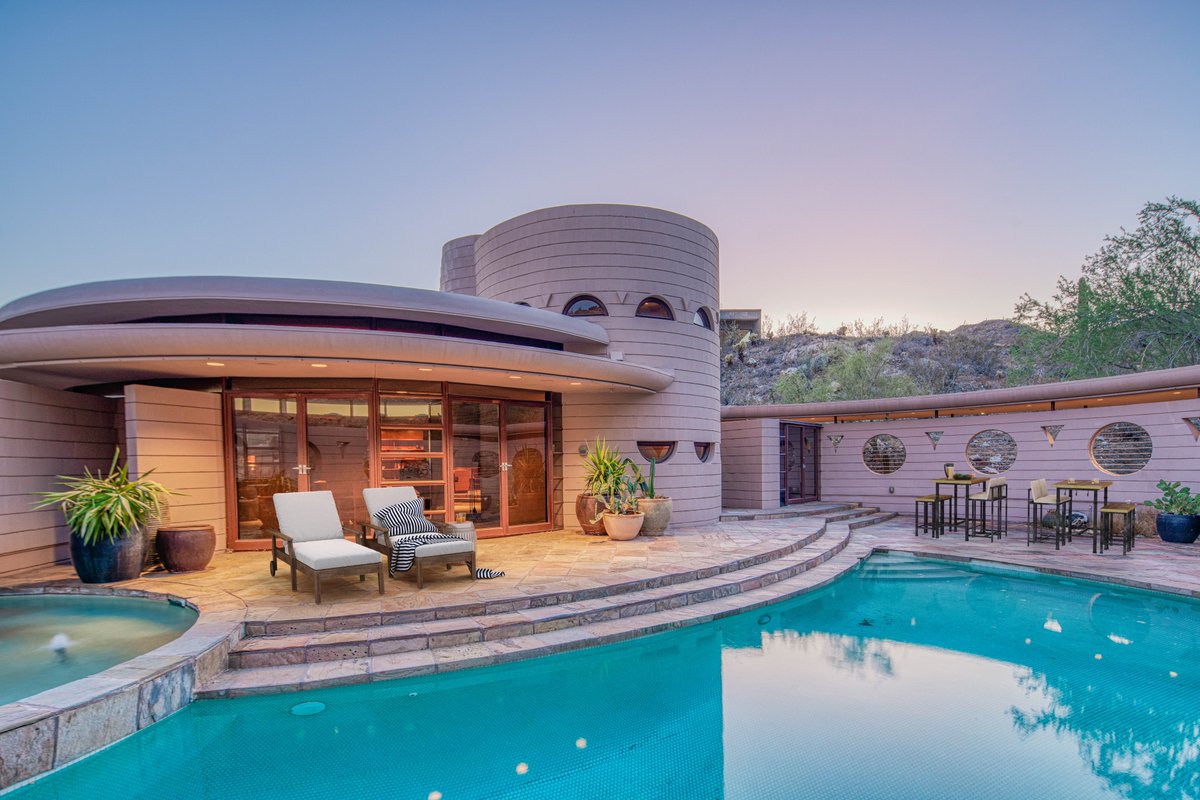GDiC_Motors's tweet photo. Frank Lloyd Wright’s last residential design, Lykes House is set to go to auction ...
Read More: https://t.co/Qbma920N1Q

#realestate #franklloyd #architecture #auction #property #propertyusa #realestatephoenix https://t.co/GKXHvTrfDz