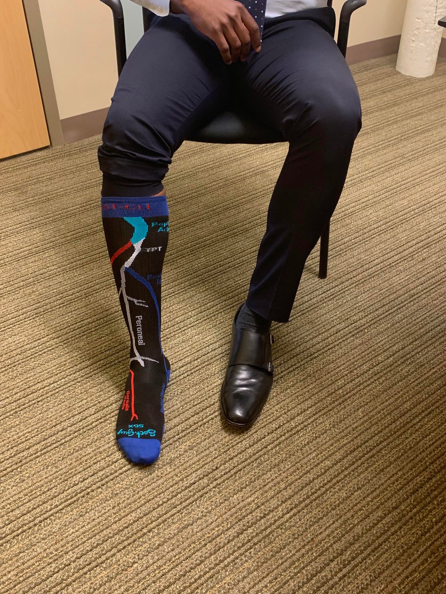 BEST_CLI's tweet image. What socks are you wearing this Tuesday? Be #aware and reply to us with your #PADAwareness socks from today. We received this great picture from @NERIScience #BESTCLI #LetsFinishBEST